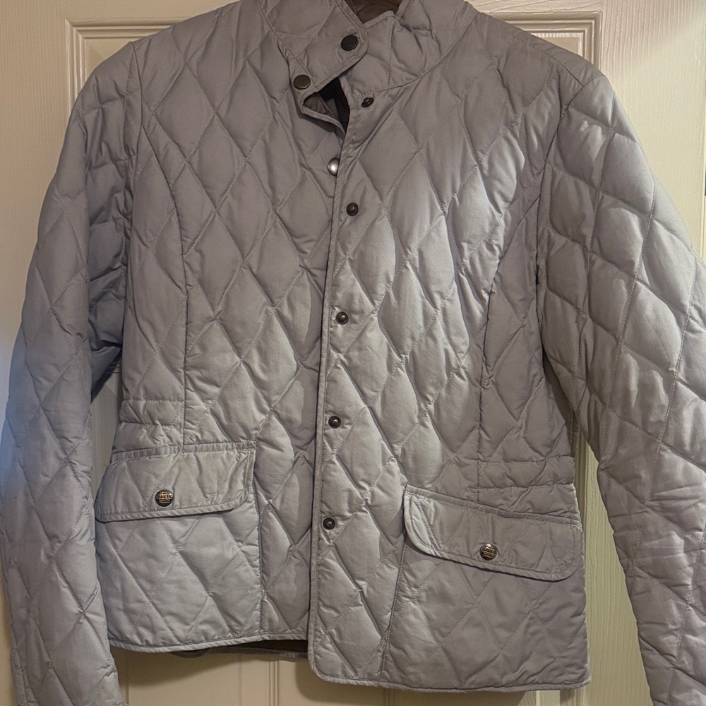Ladies Eddie Bauer Gray Quilted Jacket (size Small)